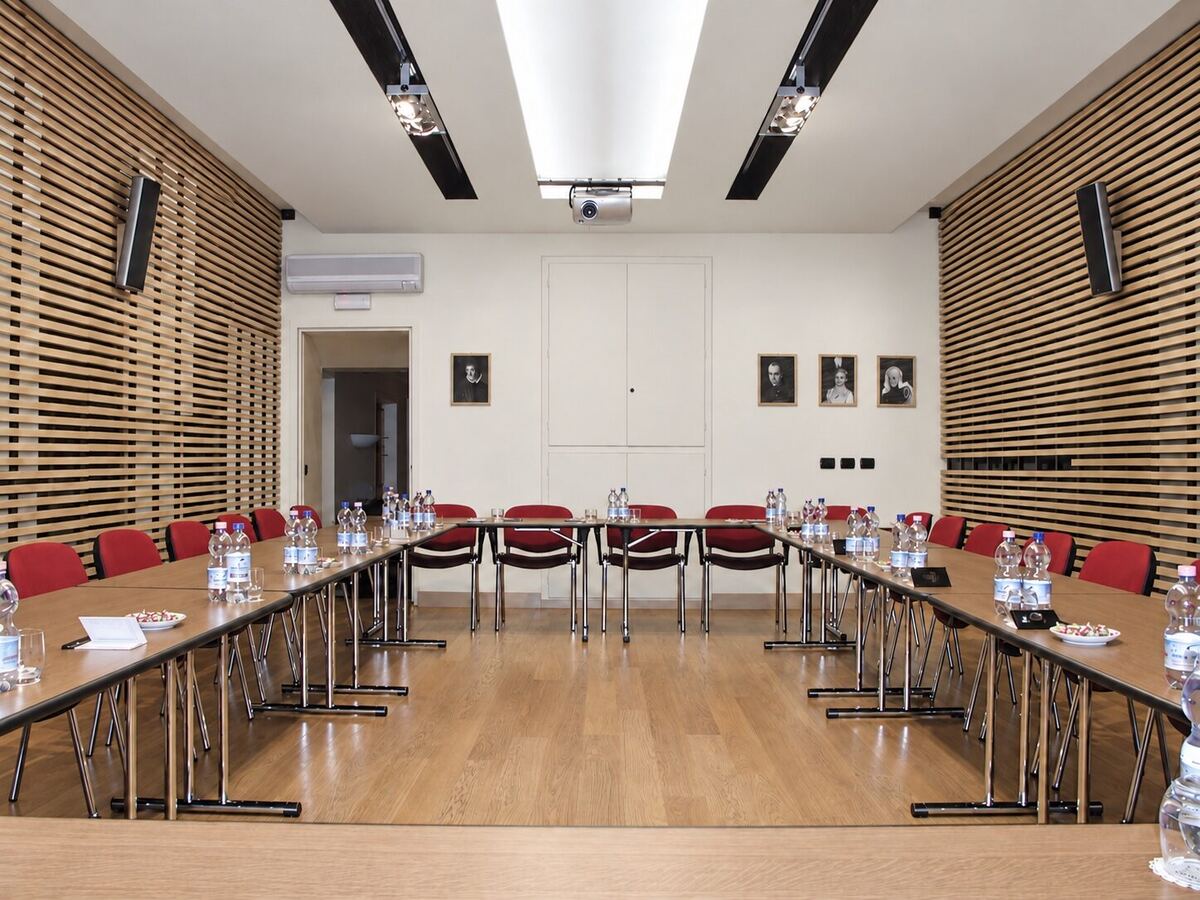 Sala Contesté