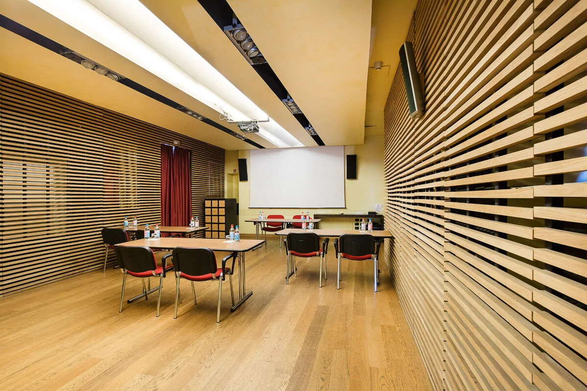 Sala Contesté